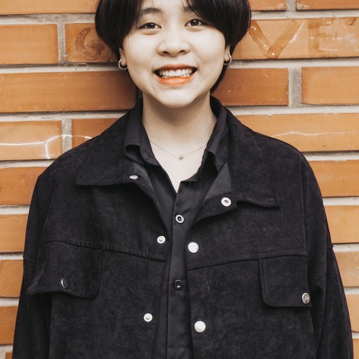 Portrait of Kiran Sharma meditation instructor